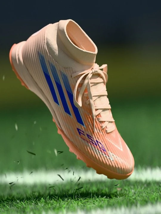 Zdjęcie produktu Buty piłkarskie na murawę Adidas pomarańczowy