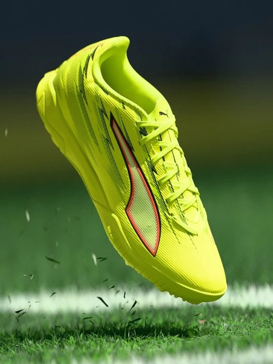 Zdjęcie produktu Buty piłkarskie na murawę Puma czarny
