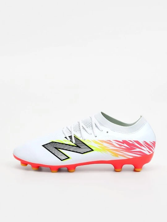 Zdjęcie produktu Buty piłkarskie na sztuczną trawę New Balance biały