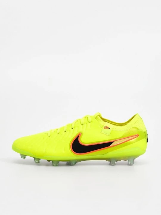 Zdjęcie produktu Buty piłkarskie na sztuczną trawę Nike żółty neon