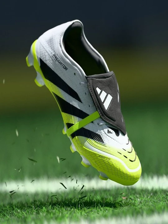 Zdjęcie produktu Buty piłkarskie na twardą nawierzchnię Adidas biały