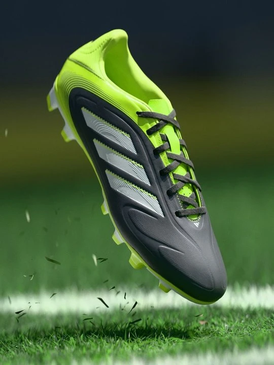 Zdjęcie produktu Buty piłkarskie na twardą nawierzchnię Adidas czarny