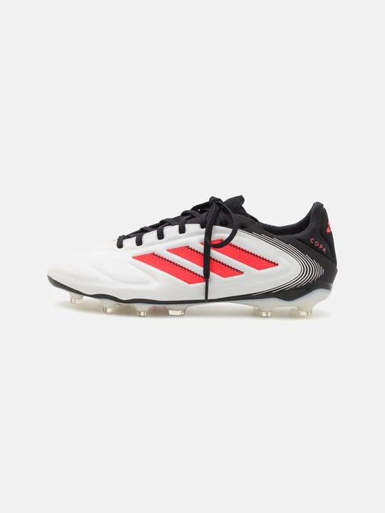 Zdjęcie produktu Buty piłkarskie na twardą nawierzchnię Adidas biały