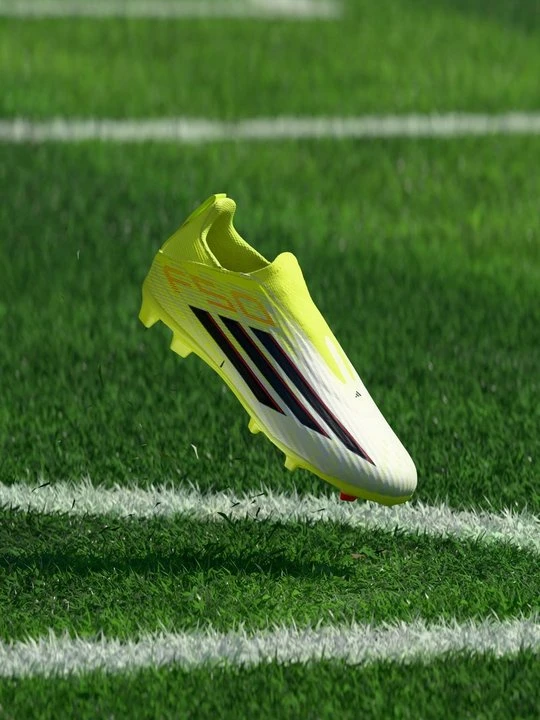 Zdjęcie produktu Buty piłkarskie na twardą nawierzchnię Adidas żółty