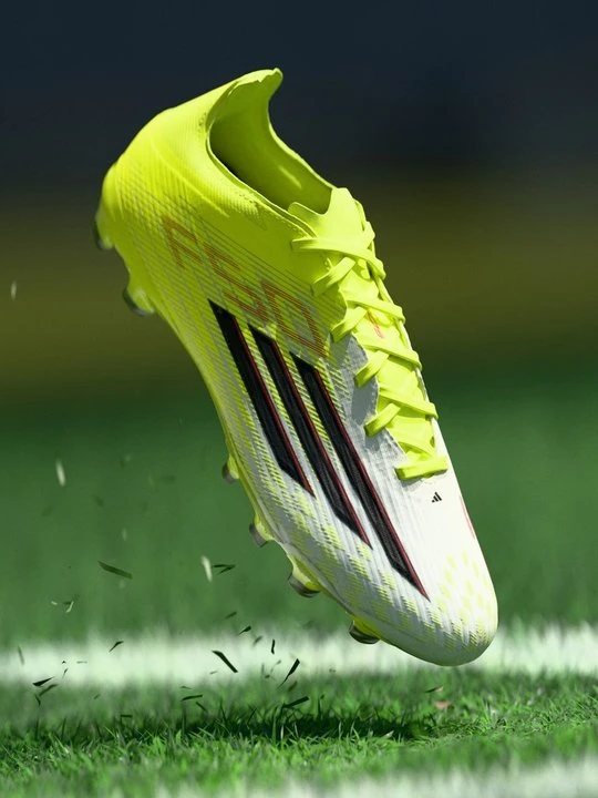 Zdjęcie produktu Buty piłkarskie na twardą nawierzchnię Adidas żółty
