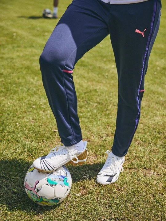 Zdjęcie produktu Buty piłkarskie na twardą nawierzchnię Diadora biały
