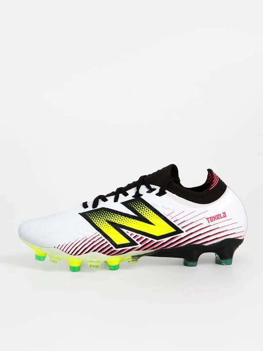 Zdjęcie produktu Buty piłkarskie na twardą nawierzchnię New Balance biały