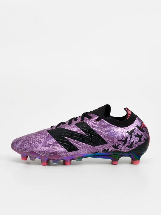 Zdjęcie produktu Buty piłkarskie na twardą nawierzchnię New Balance różowy