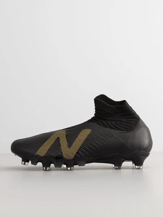 Zdjęcie produktu Buty piłkarskie na twardą nawierzchnię New Balance czarny