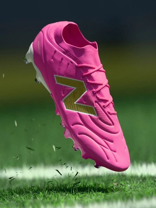 Zdjęcie produktu Buty piłkarskie na twardą nawierzchnię New Balance różowy