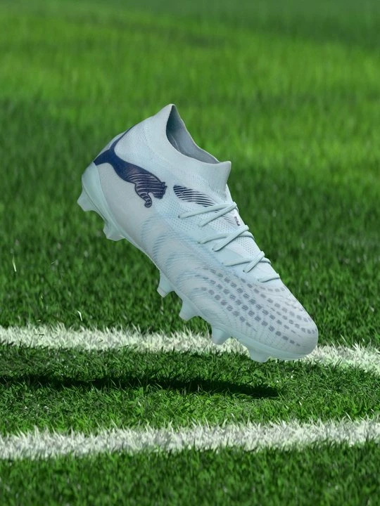 Zdjęcie produktu Buty piłkarskie na twardą nawierzchnię Puma szary