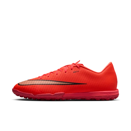 Zdjęcie produktu Buty piłkarskie z niską cholewką na nawierzchnię typu turf Nike Mercurial Vapor 17 Academy - Czerwony