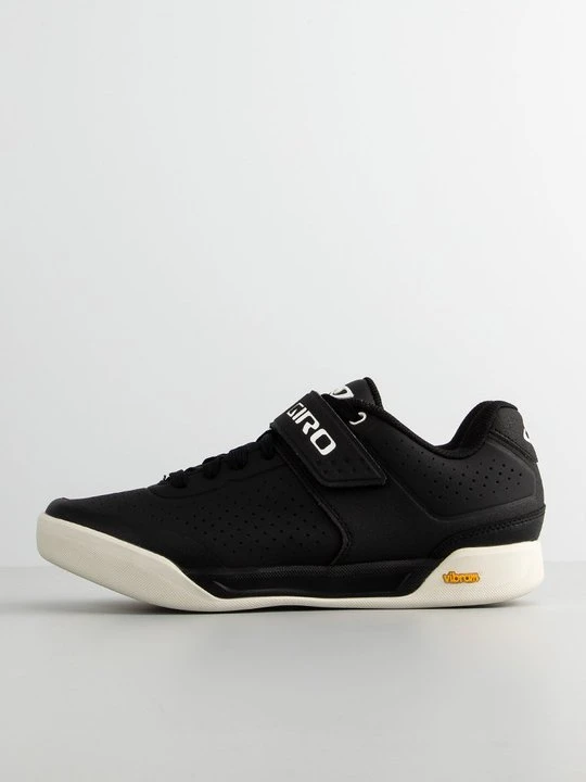 Zdjęcie produktu Buty rowerowe GIRO biały
