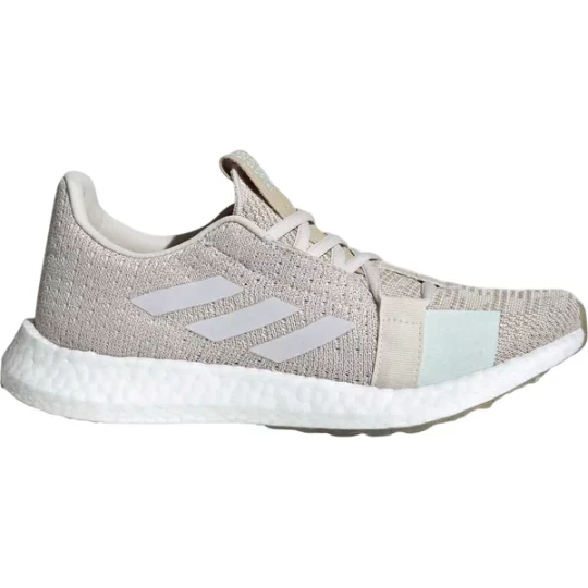 Zdjęcie produktu Sneakersy SenseBoost Go Wm's Adidas Szary