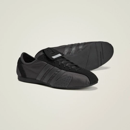 Zdjęcie produktu Buty sportowe adidas by Stella McCartney Sportswear 76 czarny
