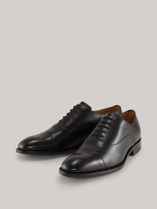 Zdjęcie produktu Buty sznurowane Lusso Santinos w kolorze czarnym JOOP!
