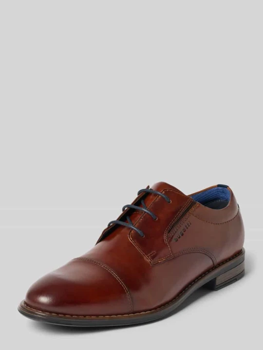 Zdjęcie produktu Buty sznurowane ze skóry model 'Amros' Bugatti Koniakowy