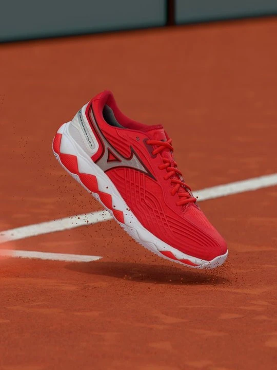 Zdjęcie produktu Buty tenisowe na nawierzchnię ziemną Mizuno czerwony