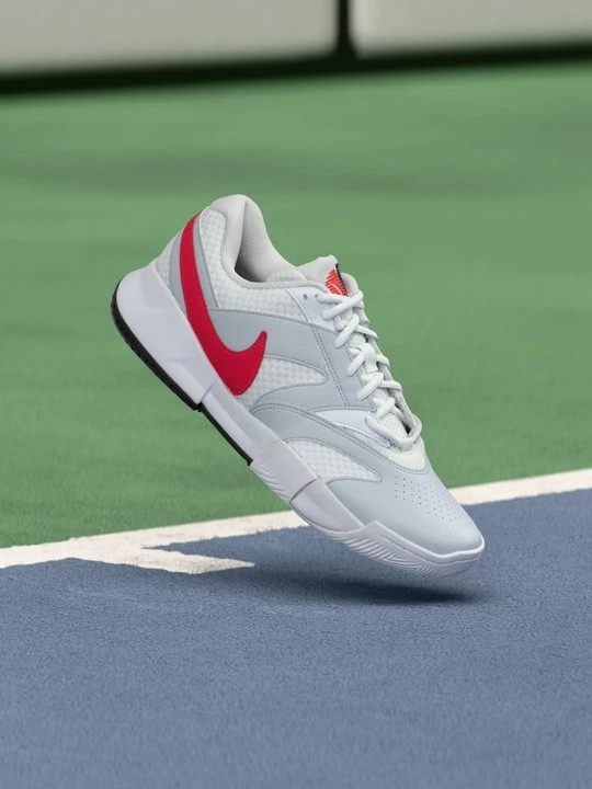 Zdjęcie produktu Buty tenisowe uniwersalne Nike biały