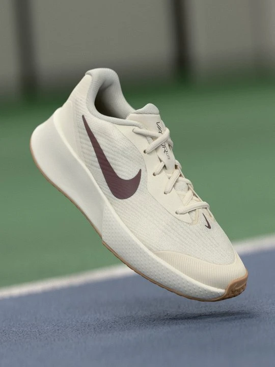 Zdjęcie produktu Buty tenisowe uniwersalne Nike beżowy