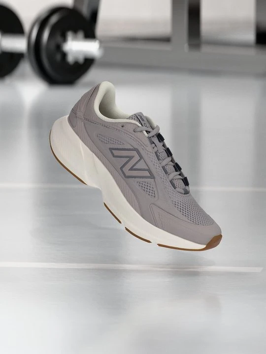 Zdjęcie produktu Buty treningowe New Balance nude