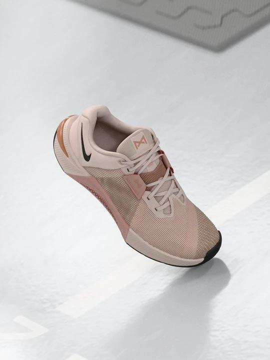 Zdjęcie produktu Buty treningowe Nike czerwony