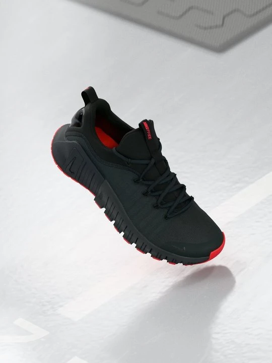 Zdjęcie produktu Buty treningowe Nike szary