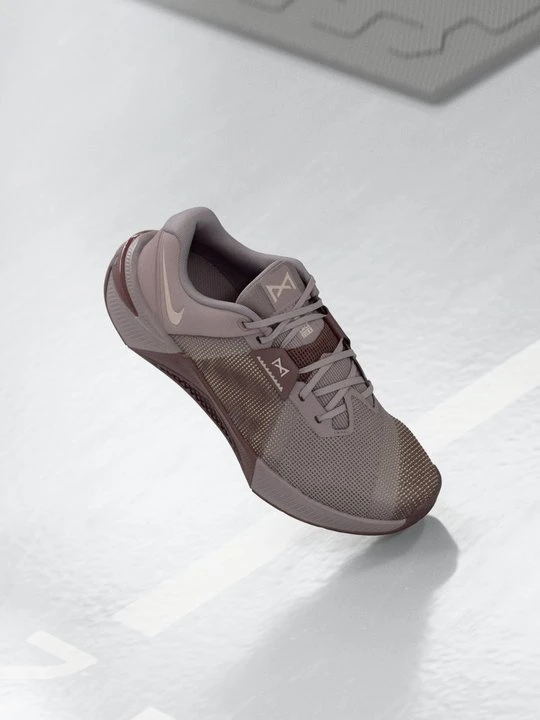Zdjęcie produktu Buty treningowe Nike szary