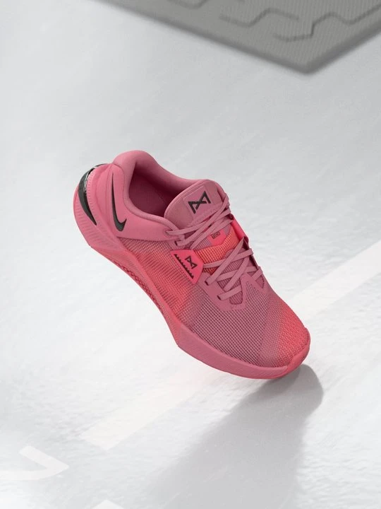 Zdjęcie produktu Buty treningowe Nike różowy