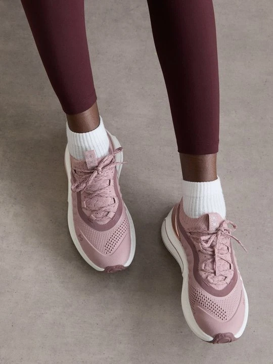 Zdjęcie produktu Buty treningowe Under Armour jasnoróżowy
