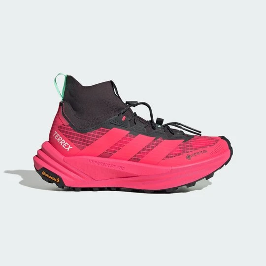 Zdjęcie produktu Buty turystyczne TERREX FREEHIKER 3 Ultra GORE-TEX Adidas różowy