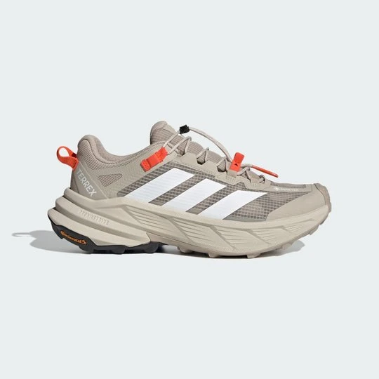 Zdjęcie produktu Buty turystyczne Terrex Freehiker SL GORE-TEX Adidas beżowy
