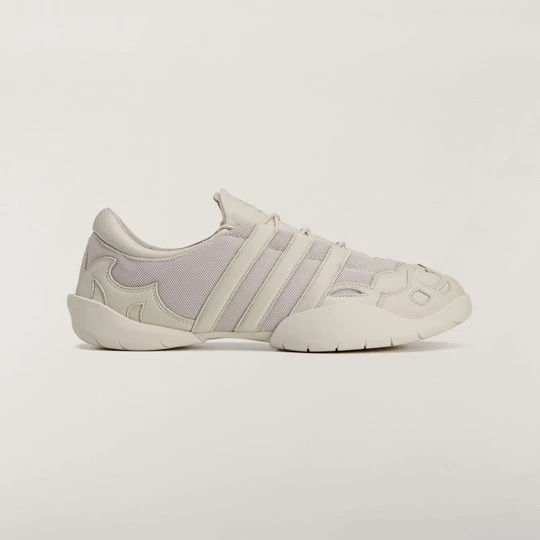 Zdjęcie produktu Buty Y-3 REGU 2002 Adidas beżowy