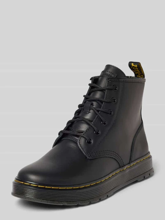 Zdjęcie produktu Buty ze skóry z detalem z logo model ‘Brookline Chukka’ Dr. Martens Czarny
