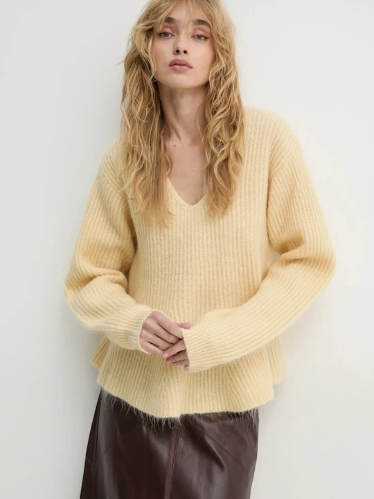 Zdjęcie produktu By Malene Birger sweter wełniany COVA żółty