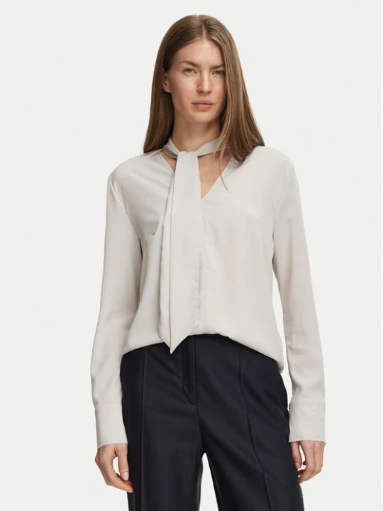 Zdjęcie produktu Calvin Klein Bluzka LV044H115G Różowy jasny Regular Fit