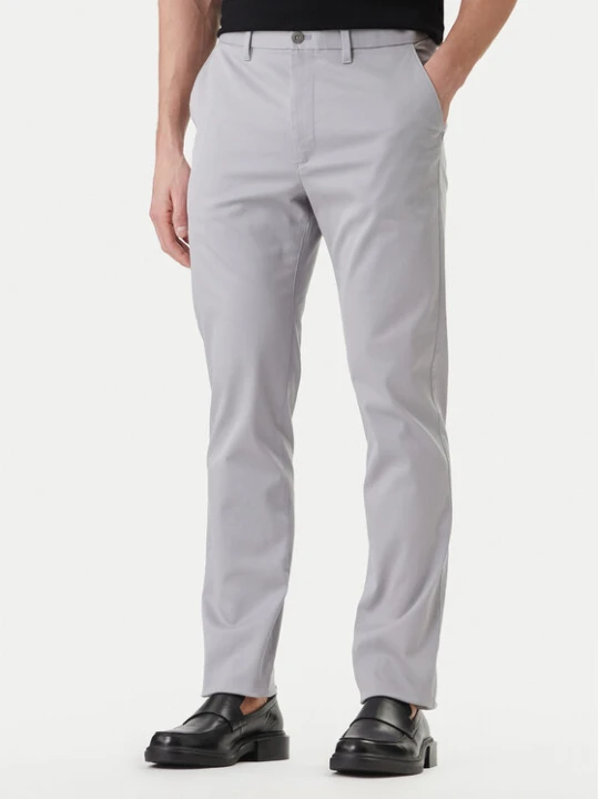 Zdjęcie produktu Calvin Klein Chinosy LV040EM633 Szary Slim Fit