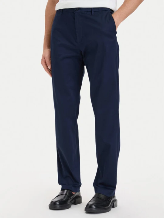 Zdjęcie produktu Calvin Klein Chinosy LV04LH600G Granatowy Straight Fit