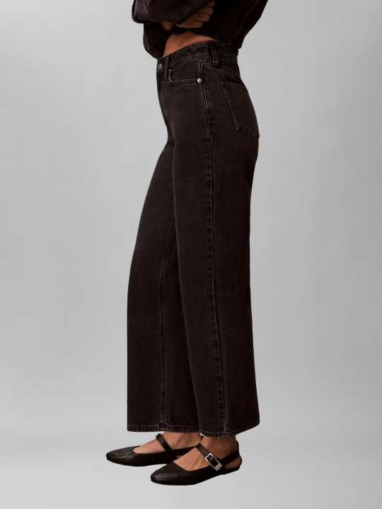 Zdjęcie produktu Calvin Klein Jeans Jeansy BARREL ESSENTIAL | Loose fit | high rise czarny