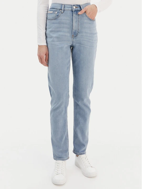 Zdjęcie produktu Calvin Klein Jeans Jeansy LV047E618G Niebieski Mom Fit