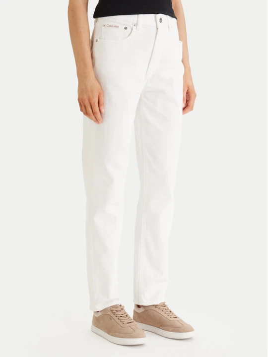 Zdjęcie produktu Calvin Klein Jeans Jeansy LV047F703G Biały Mom Fit