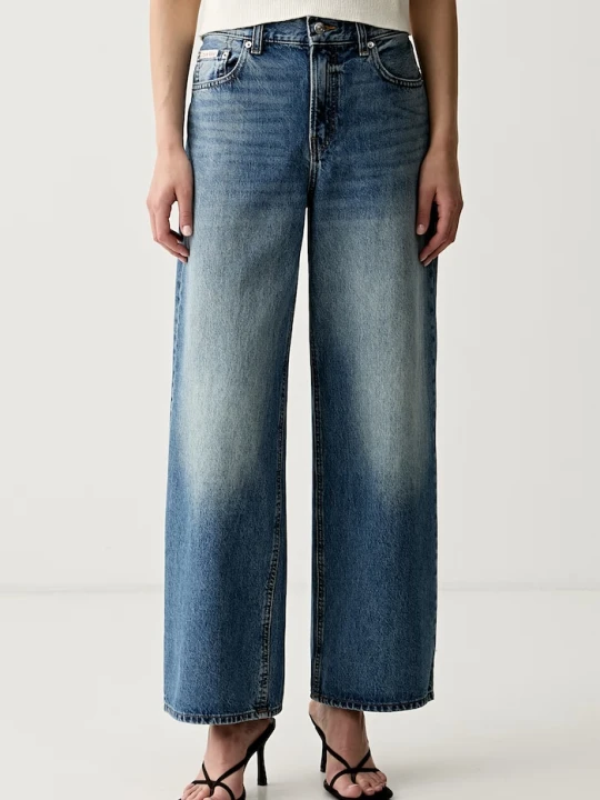 Zdjęcie produktu Calvin Klein Jeans jeansy relaxed fit damskie niebieski