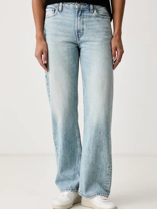 Zdjęcie produktu Calvin Klein Jeans jeansy relaxed fit damskie niebieski