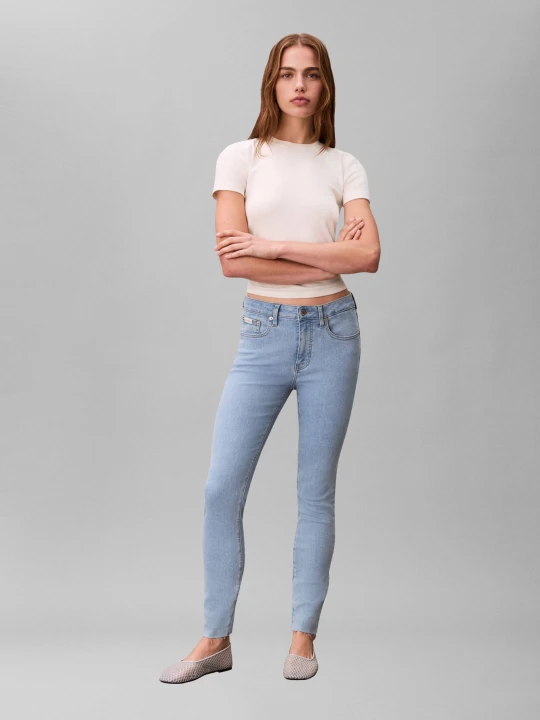 Zdjęcie produktu Calvin Klein Jeans Jeansy ROBINS EGG | Skinny fit | mid rise błękitny