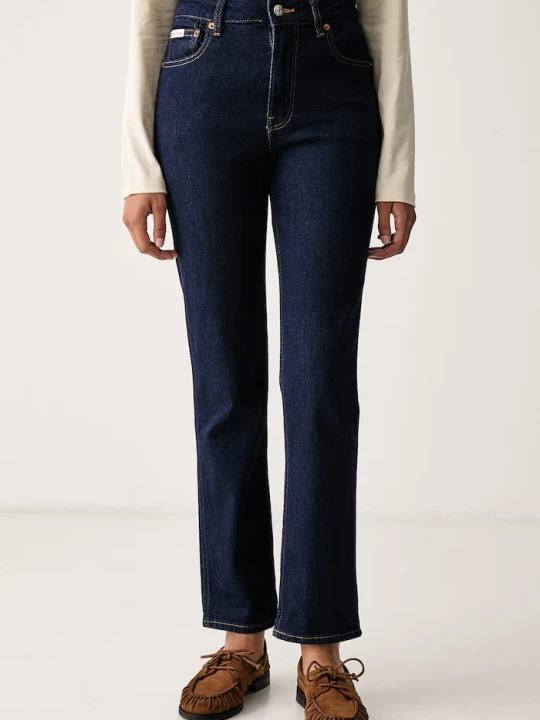 Zdjęcie produktu Calvin Klein Jeans jeansy slim fit damskie granatowy