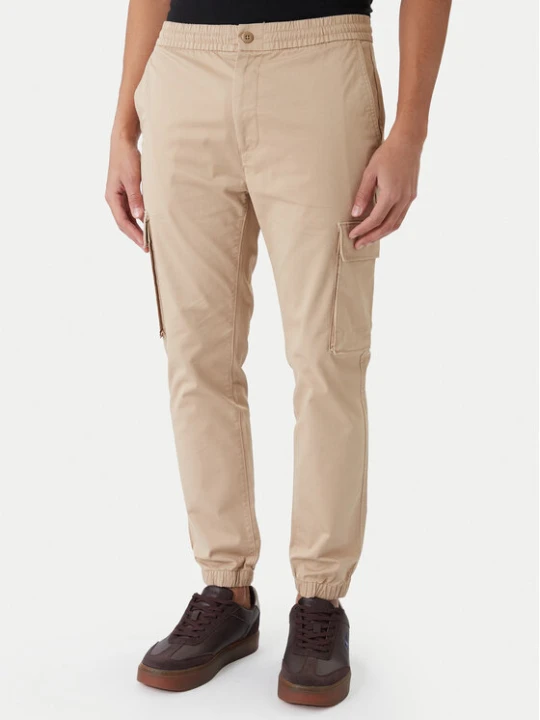 Zdjęcie produktu Calvin Klein Jeans Joggery Comfort LV04RD608G Brązowy Skinny Fit