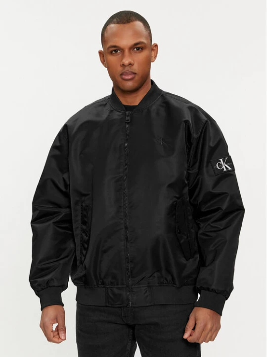 Zdjęcie produktu Calvin Klein Jeans Kurtka bomber J30J325110 Czarny Relaxed Fit