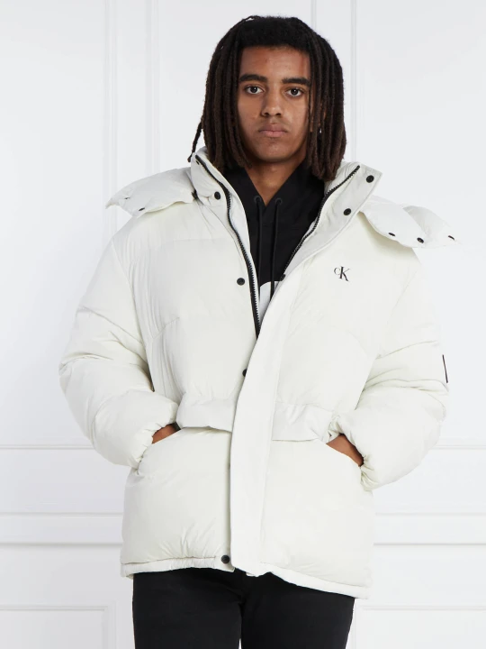 Zdjęcie produktu Calvin Klein Jeans Kurtka ESS NON DOWN RELAXED JACKET | Relaxed fit biały