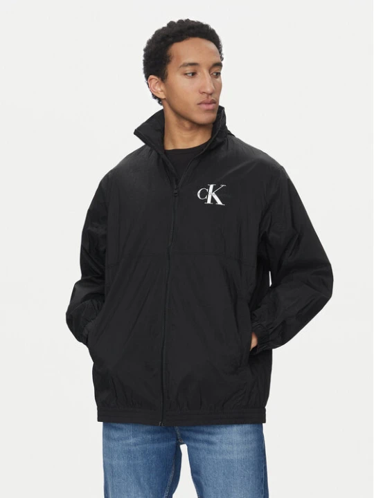 Zdjęcie produktu Calvin Klein Jeans Kurtka przejściowa J30J325108 Czarny Regular Fit