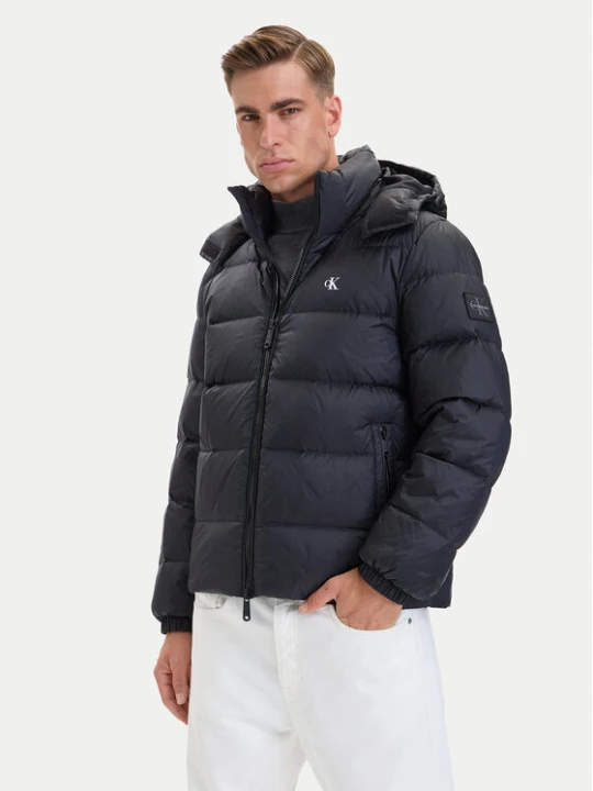 Zdjęcie produktu Calvin Klein Jeans Kurtka puchowa LV04RG515G Czarny Regular Fit